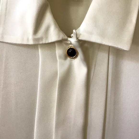 NWT Jones New York Satin Look Button Down Top-10 - Picture 7 of 9